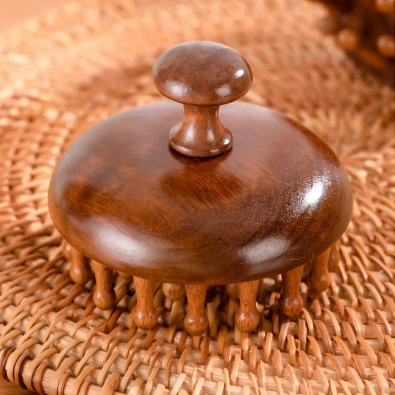 चंदन गोल प्लेट मालिश कंघी